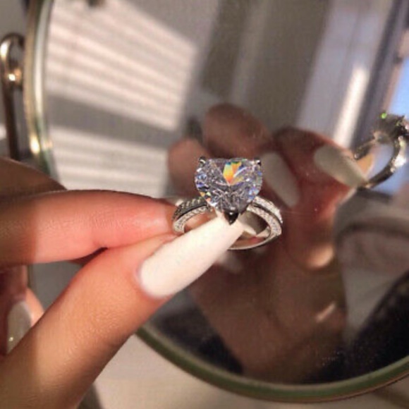 NEW Elegant Heart 925 Sterling Silver Ring - Picture 6 of 7